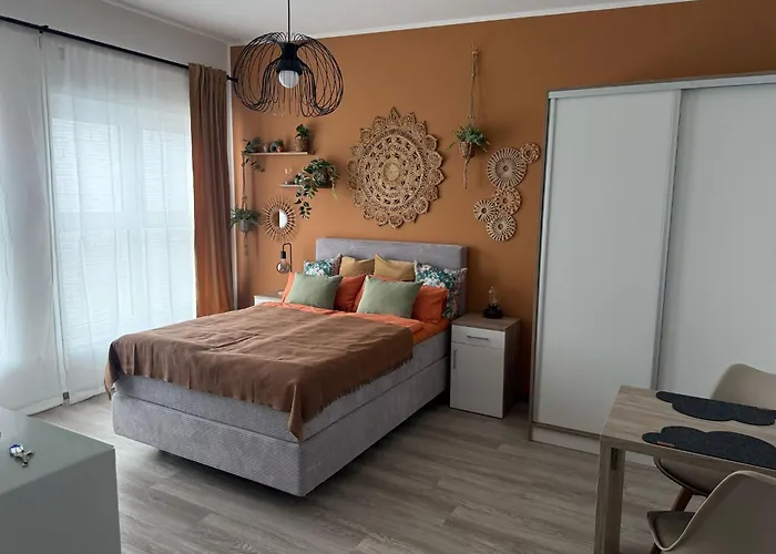 Desert Rose 34 In Mayen